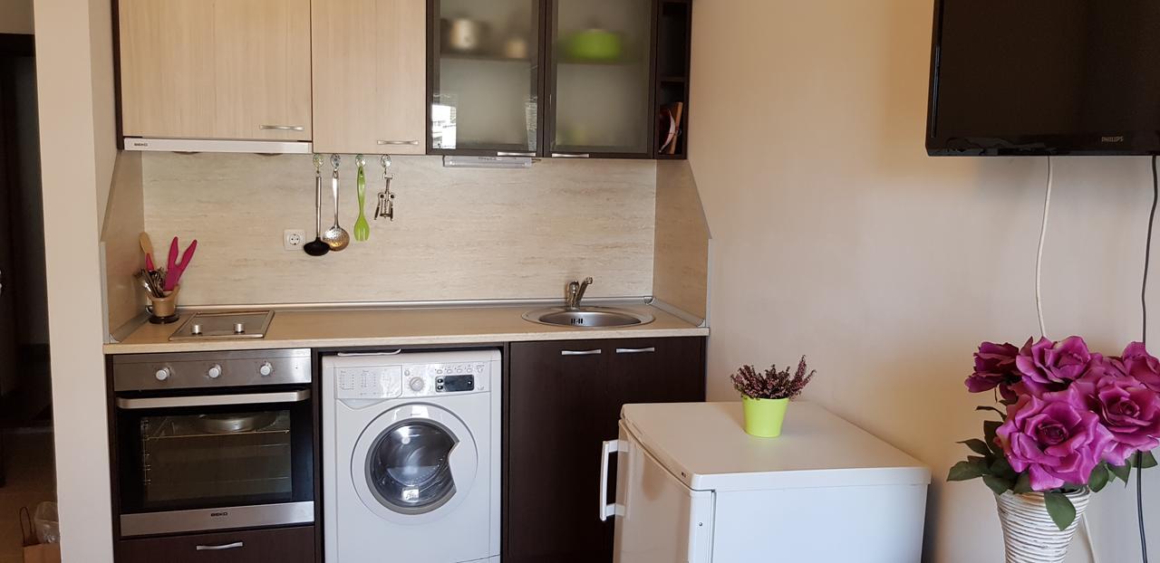 Family Aparthotel Vintegra Burgas City Eksteriør billede