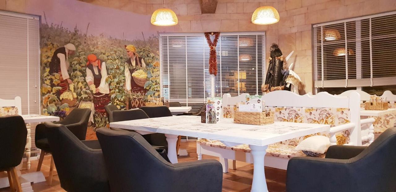 Family Aparthotel Vintegra Burgas City Eksteriør billede